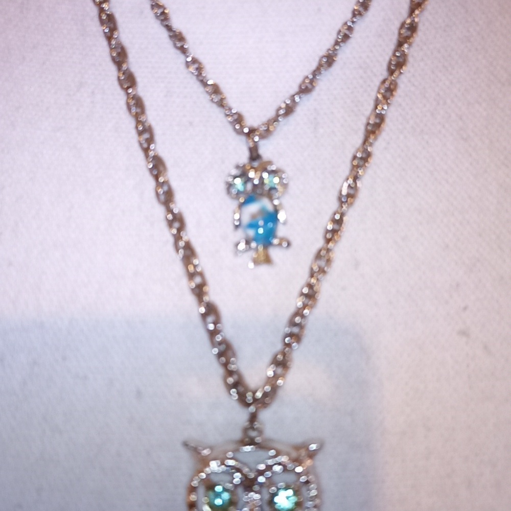 Elegant Blue Owl Pendant Necklace Double Strand Silver Mid Century Modern Vibe - Picture 4 of 6